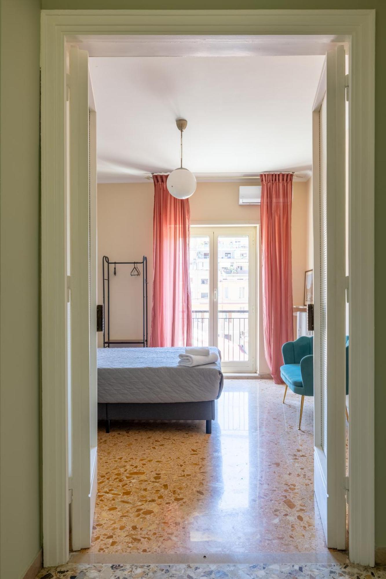 Casa Preziosa In Metro Piramide Apartment Roma Exterior foto